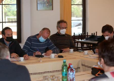 VLADA AGRARNE SKUPNOSTI V DOLENJI VASI LOVREC 07 FOTO LJUBO VUKELIČ